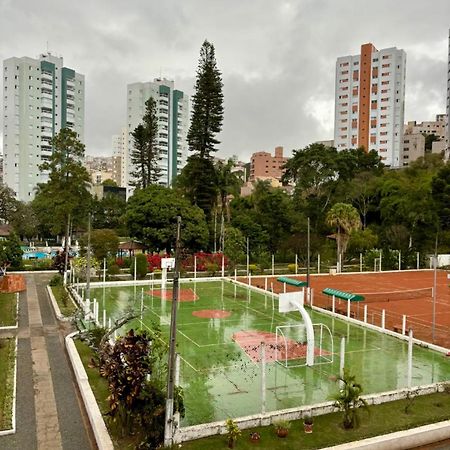 Apartamento Condominio Quisisana Centro Pocos De Caldas Lazer Completo, Uma Estrutura De Resort エクステリア 写真