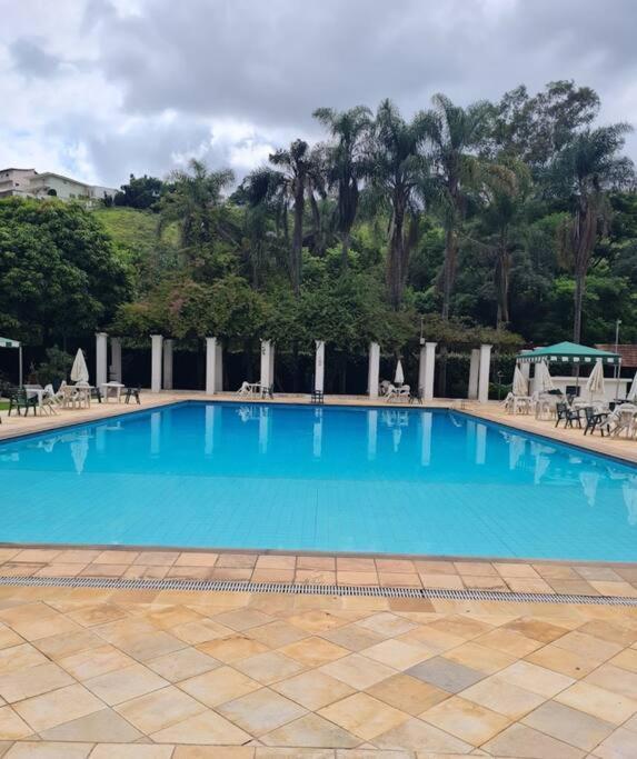 Apartamento Condominio Quisisana Centro Pocos De Caldas Lazer Completo, Uma Estrutura De Resort エクステリア 写真